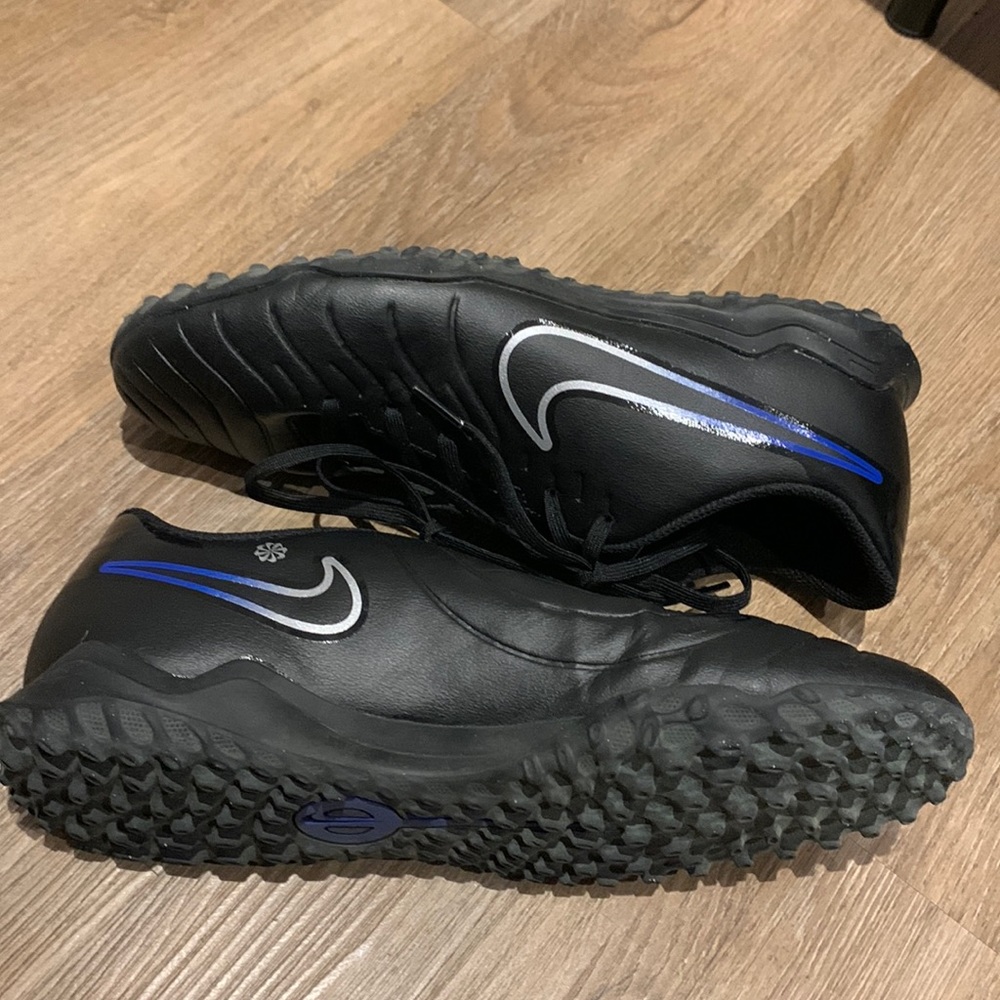 Tiempo Legend 10 Club TF - Adult Turf Soccer Shoes